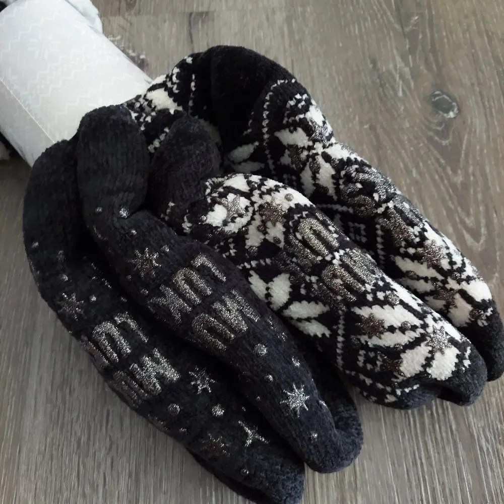 Muk Luks Women's Black and White Cabin Socks Small/Medium 5-7